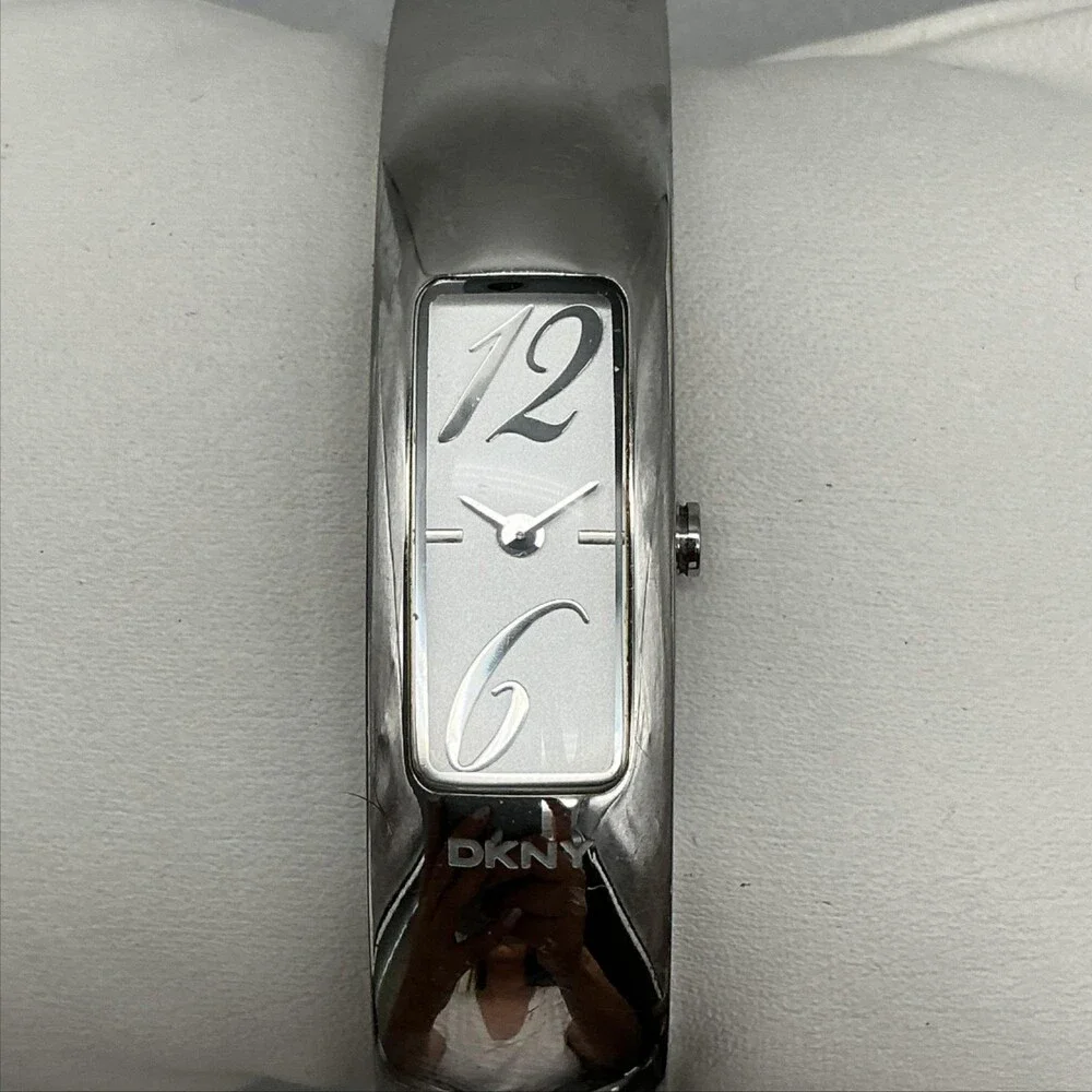 DKNY Womens Watch 14mm Silver Tone Stainless Bangle Bracelet New Battery 6.5